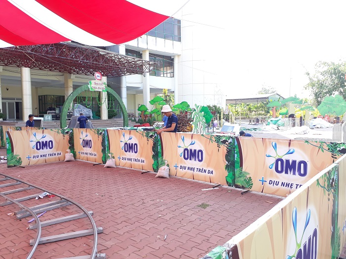 Thi Công Dù, Lắp Ráp Dụng Cụ Chương Trình Cho Bột Giặt OMO
