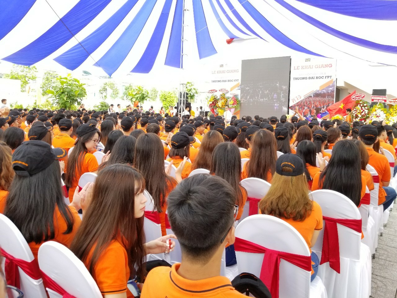 Lễ Khai Giảng Đại Học FPT